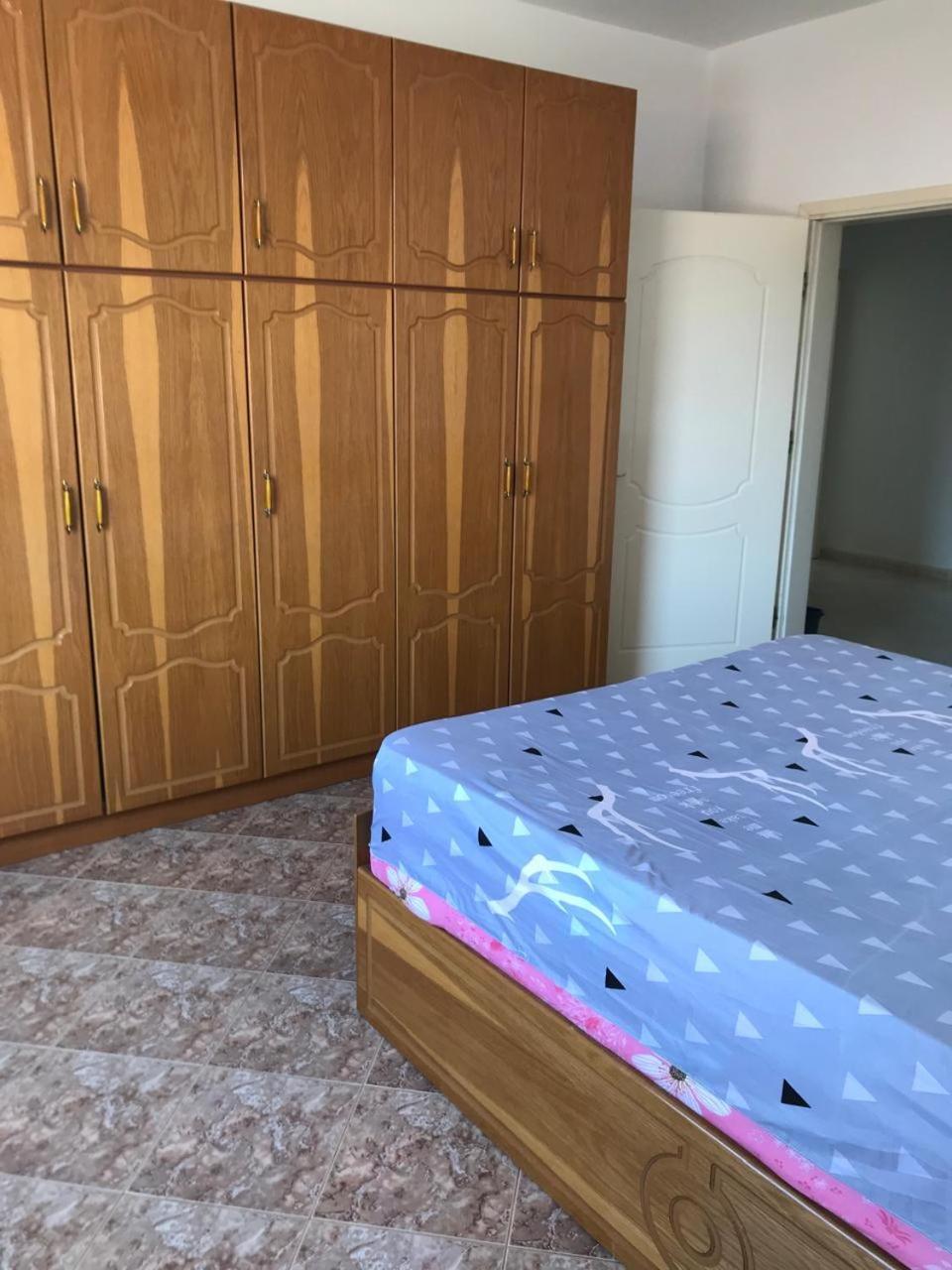 In Apartment Permet